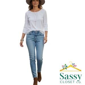 Chico’s Platinum Light Blue Ankle Jeans US Sz 2 Straight Fit Stretch Denim EUC